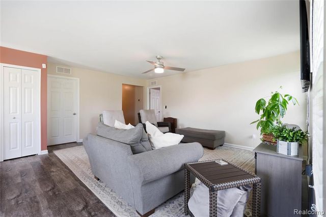 6963 Sweet Water Drive, Ypsilanti, MI 48197