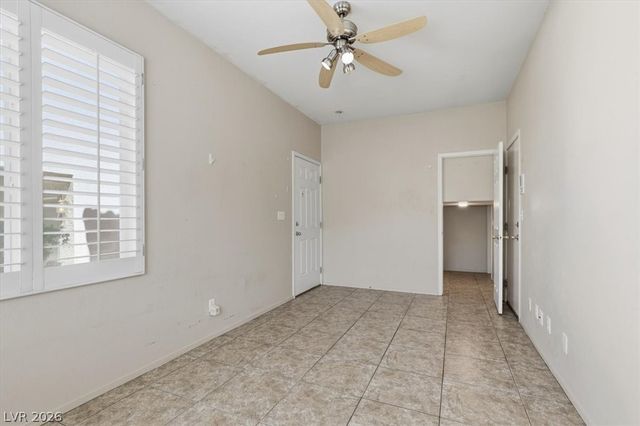 4512 Yellow Harbor Street, Las Vegas, NV 89129