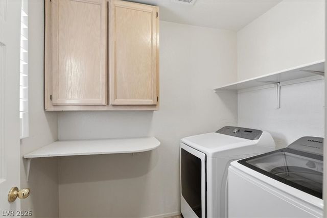 4512 Yellow Harbor Street, Las Vegas, NV 89129