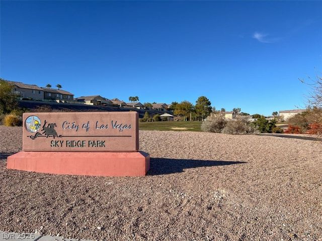 4512 Yellow Harbor Street, Las Vegas, NV 89129
