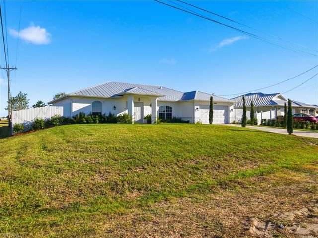 2833 NW 4th AVE, Cape Coral, FL 33993