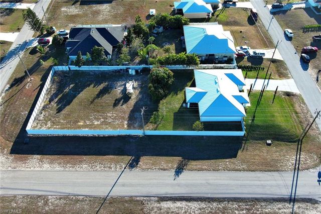 2833 NW 4th AVE, Cape Coral, FL 33993