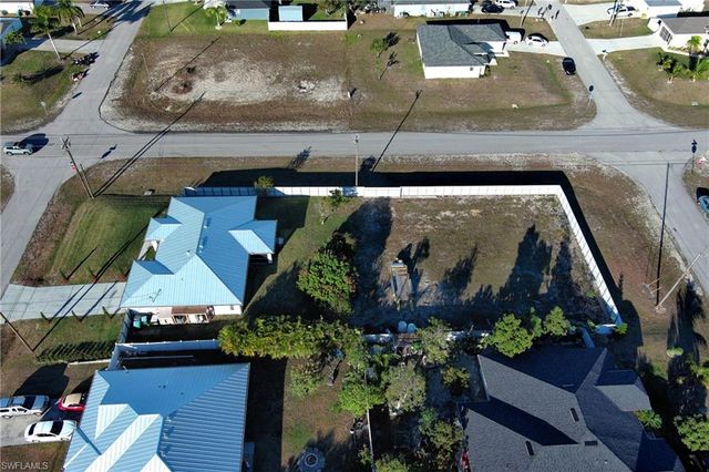 2833 NW 4th AVE, Cape Coral, FL 33993