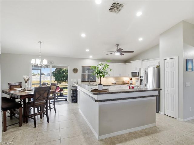 2833 NW 4th AVE, Cape Coral, FL 33993