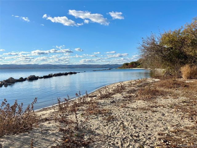 70 Lexington Drive, Croton-on-hudson, NY 10520