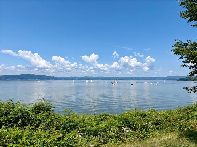 70 Lexington Drive, Croton-on-hudson, NY 10520