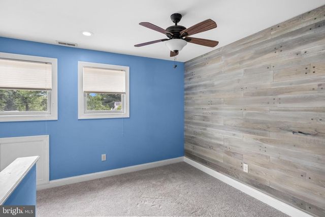 208 S GARFIELD AVE, Moorestown, NJ 08057
