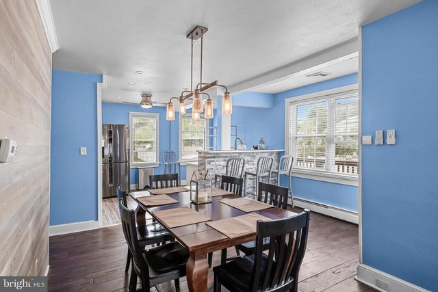 208 S GARFIELD AVE, Moorestown, NJ 08057