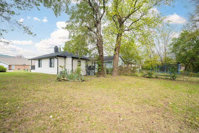 3818 Chandler Avenue, Chattanooga, TN 37410