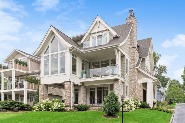 2805 Center Road, Wayzata, MN 55391