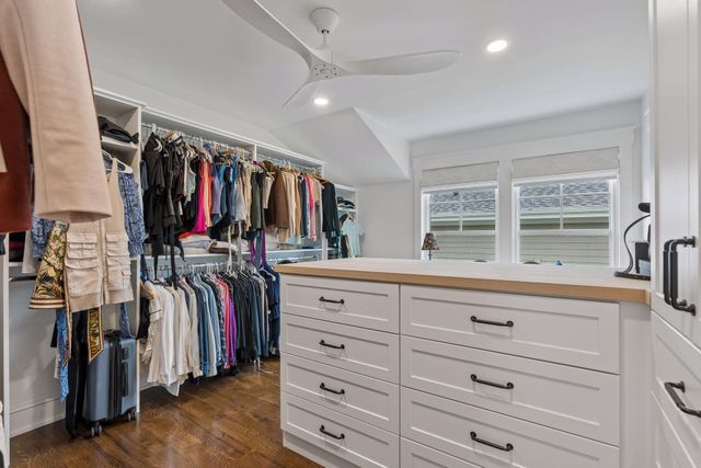 2805 Center Road, Wayzata, MN 55391