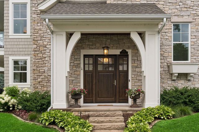 2805 Center Road, Wayzata, MN 55391