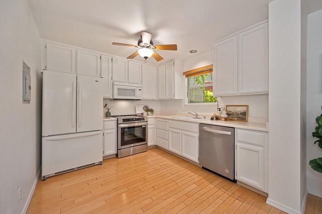 2004 5th St, Sacramento, CA 95818