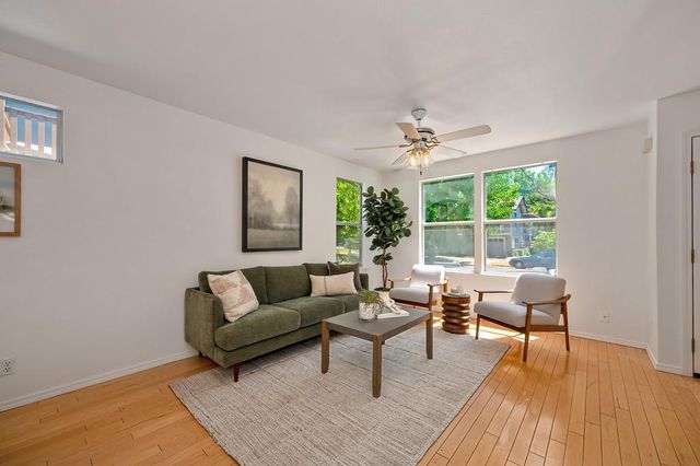 2004 5th St, Sacramento, CA 95818
