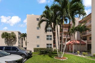9451 Evergreen Pl 303, Davie, FL 33324