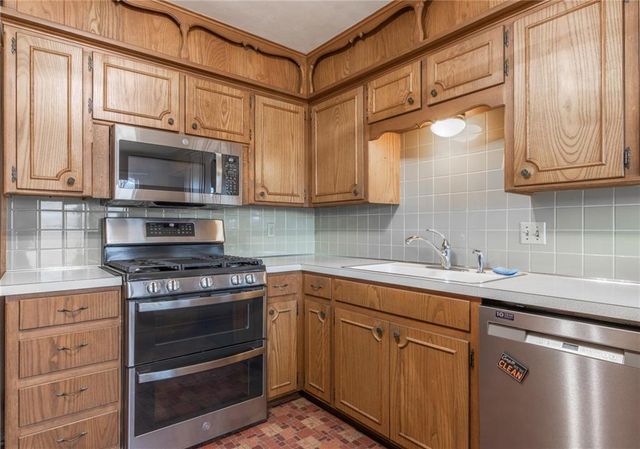 4517 Fremont Street, Independence, MO 64055