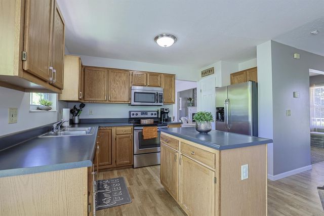 1104 Amblewood Court, Independence, KY 41051