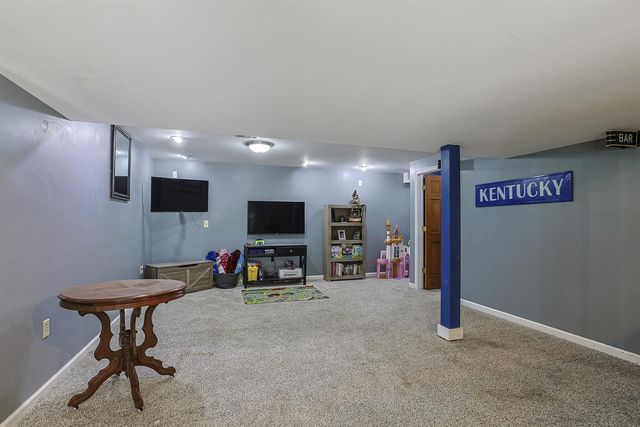 1104 Amblewood Court, Independence, KY 41051