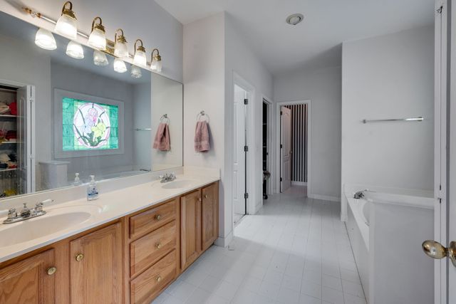 7316 Dunaway Dr, Nashville, TN 37221