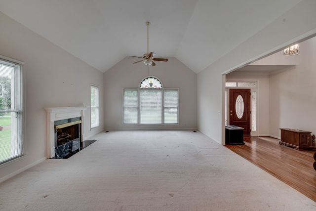 7316 Dunaway Dr, Nashville, TN 37221