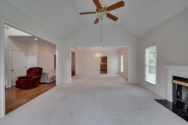 7316 Dunaway Dr, Nashville, TN 37221