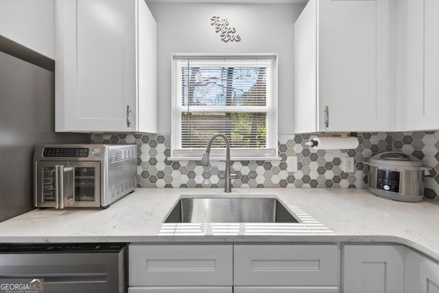 171 W Carver Drive, Athens, GA 30601