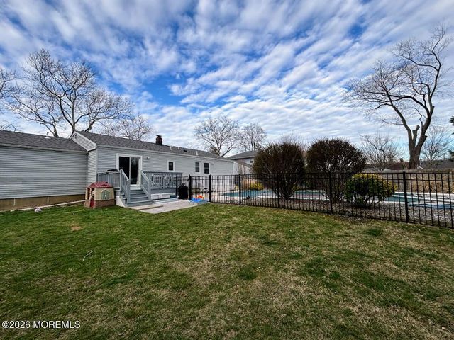 58 Euretta Avenue, Freehold, NJ 07728