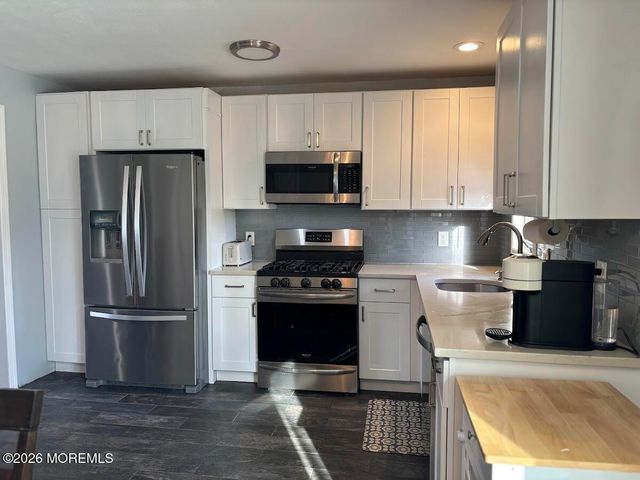 58 Euretta Avenue, Freehold, NJ 07728