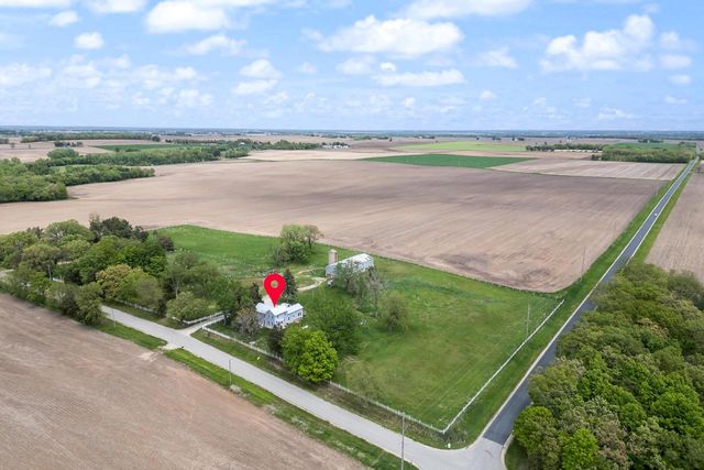 N6924 Forest Ridge Road, Ripon, WI 54971