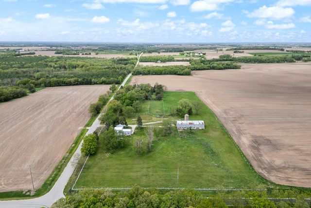 N6924 Forest Ridge Road, Ripon, WI 54971