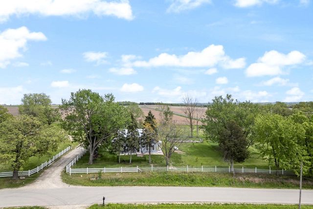 N6924 Forest Ridge Road, Ripon, WI 54971
