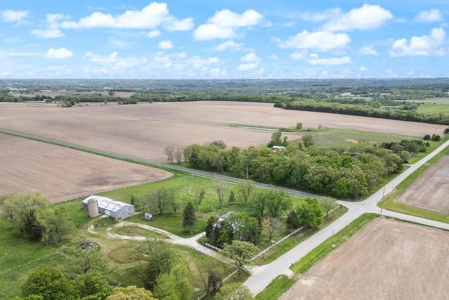 N6924 Forest Ridge Road, Ripon, WI 54971