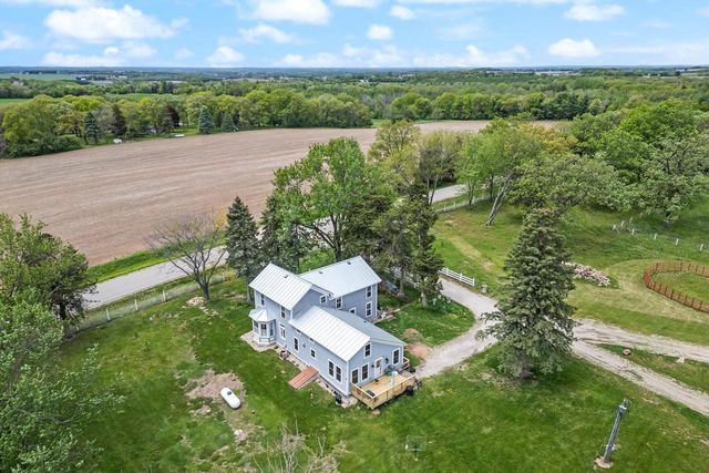 N6924 Forest Ridge Road, Ripon, WI 54971