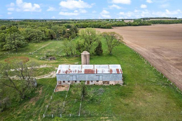N6924 Forest Ridge Road, Ripon, WI 54971