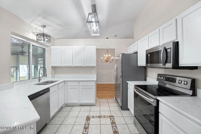 1590 HOPE VALLEY Drive, Jacksonville, FL 32221