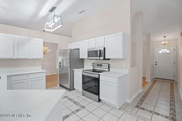 1590 HOPE VALLEY Drive, Jacksonville, FL 32221