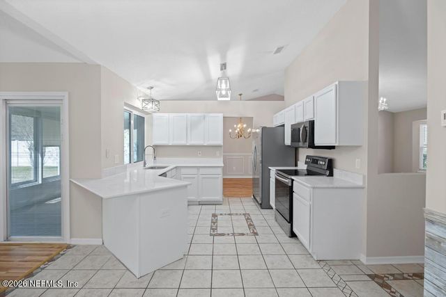 1590 HOPE VALLEY Drive, Jacksonville, FL 32221