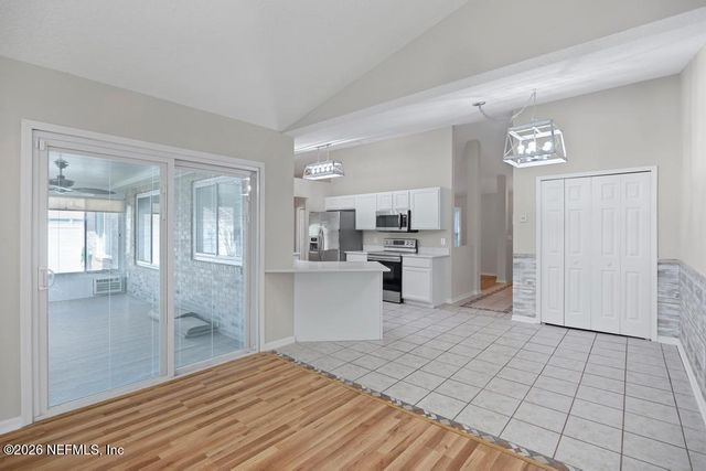 1590 HOPE VALLEY Drive, Jacksonville, FL 32221