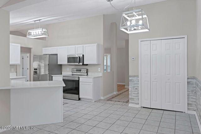 1590 HOPE VALLEY Drive, Jacksonville, FL 32221