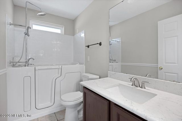 1590 HOPE VALLEY Drive, Jacksonville, FL 32221