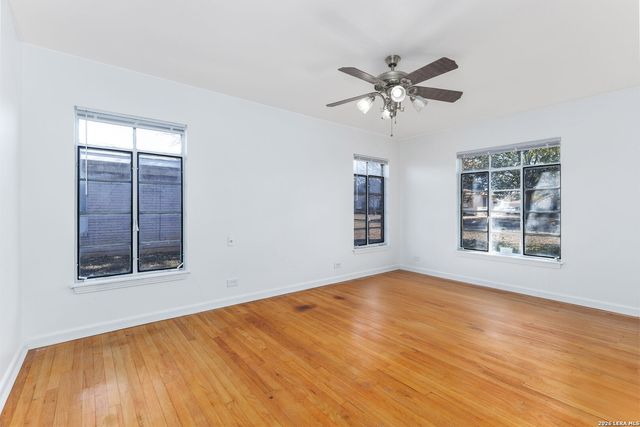 119 Beverly, San Antonio, TX 78201