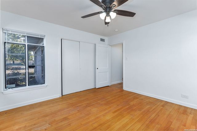 119 Beverly, San Antonio, TX 78201