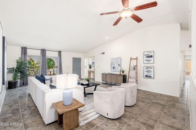 2346 E MESCAL Street, Phoenix, AZ 85028