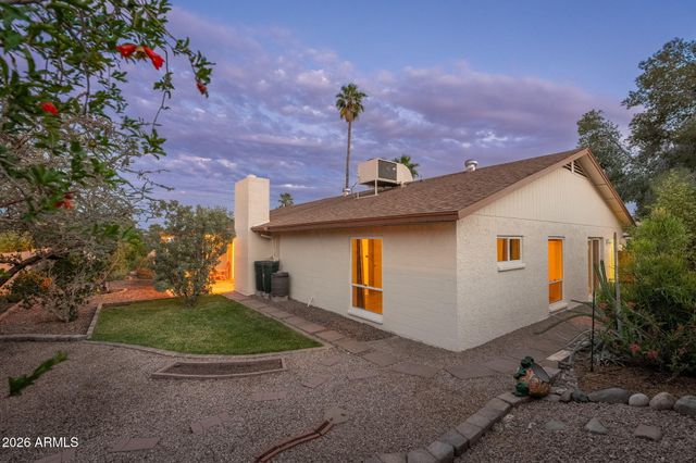 2346 E MESCAL Street, Phoenix, AZ 85028