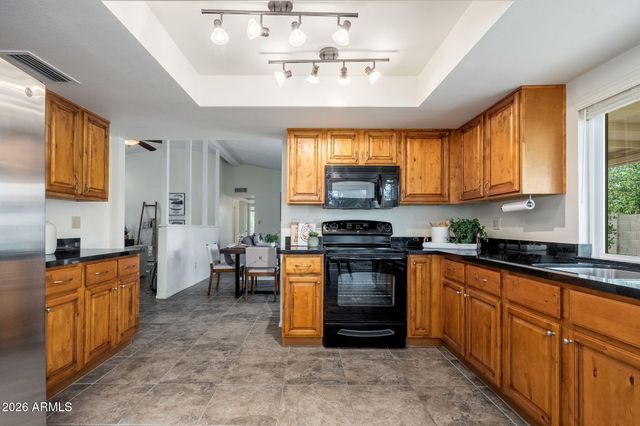 2346 E MESCAL Street, Phoenix, AZ 85028