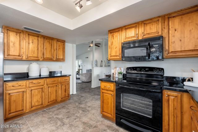 2346 E MESCAL Street, Phoenix, AZ 85028