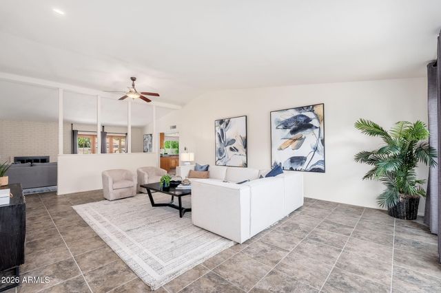 2346 E MESCAL Street, Phoenix, AZ 85028