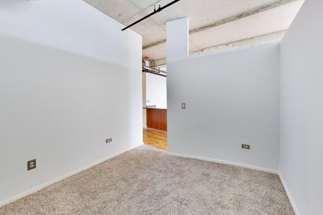 6 S LAFLIN Street 923, Chicago, IL 60607