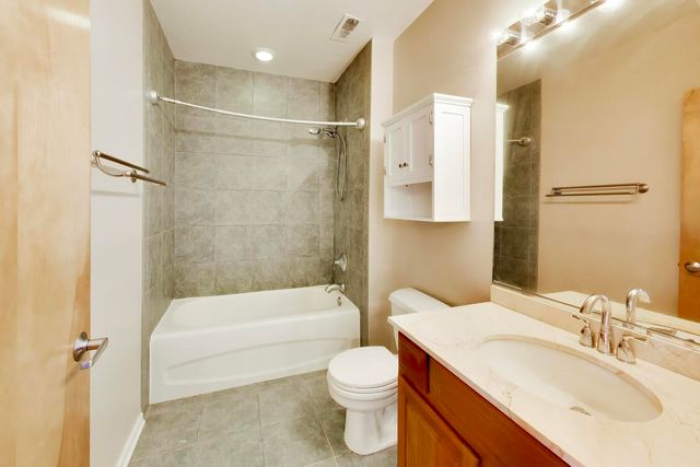 6 S LAFLIN Street 923, Chicago, IL 60607