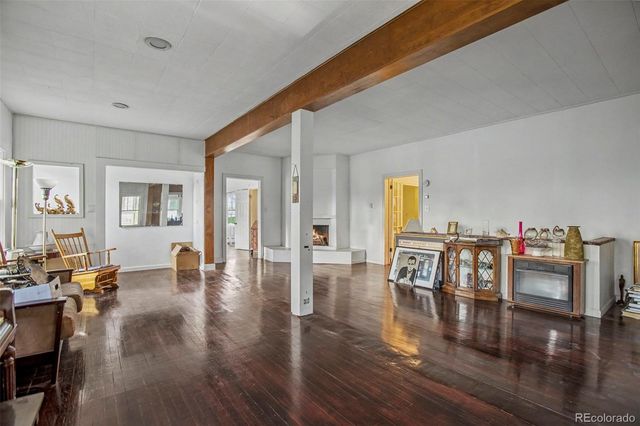 3945 S Fox Street, Englewood, CO 80110